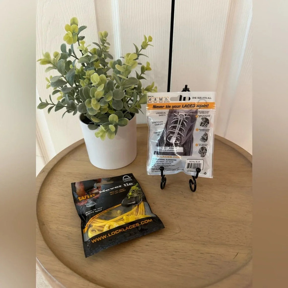 LOCK LACES ~ Elastic shoelaces quick release for tennis hiking running shoes - Picture 3 of 7